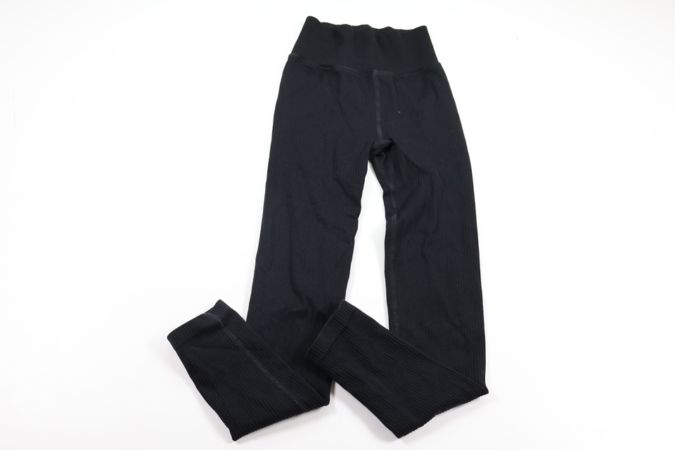 Ribbed training tights from NA - Size 134/140 - Black