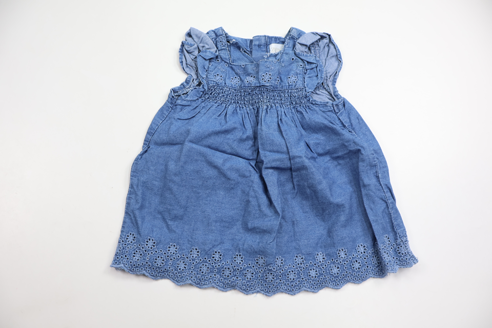 Klänning från Zara - Storlek 68 - Denim