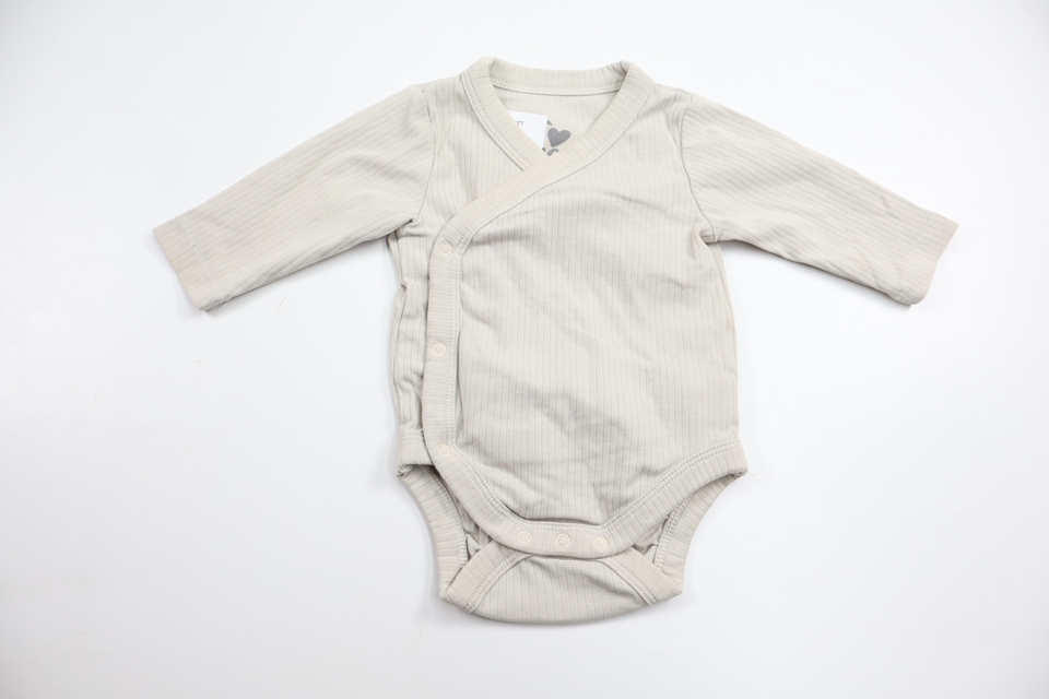 Ribbad omlottbody från ICA I Love Eco - Storlek 56 - Grå