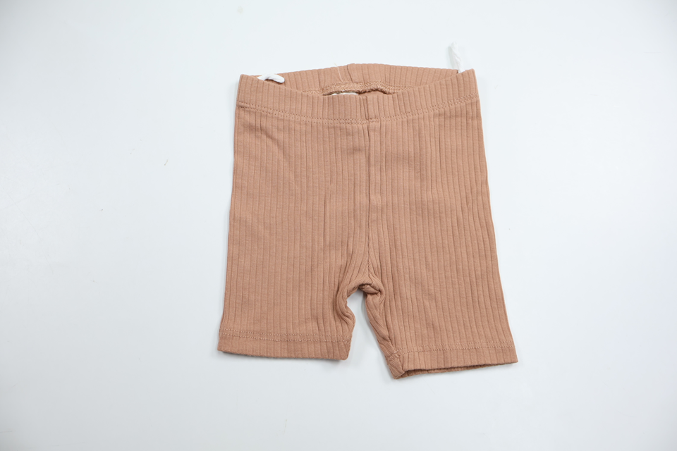 Ribbadde shorts från H&M - Storlek 68 - Rosa
