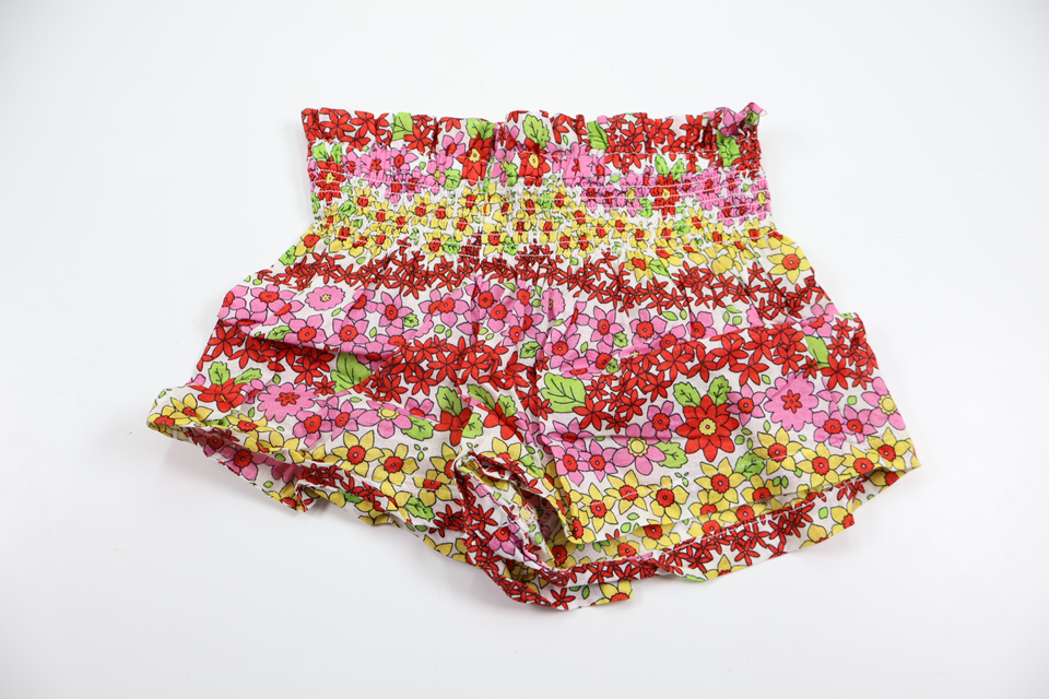Floral shorts from Unknown - Size 98/104 - Multi