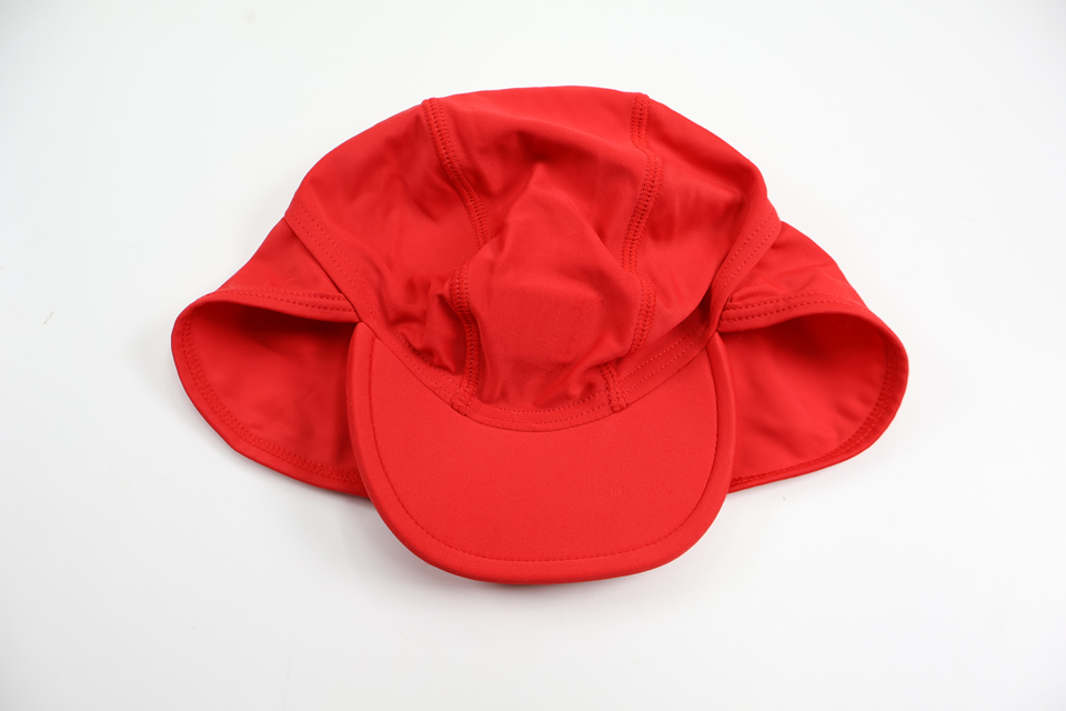 Swim hat/UV hat from Åhléns - Size 42/44 - Red