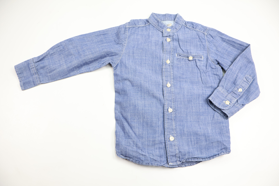 Skjorta från H&M - Storlek 104 - Denim