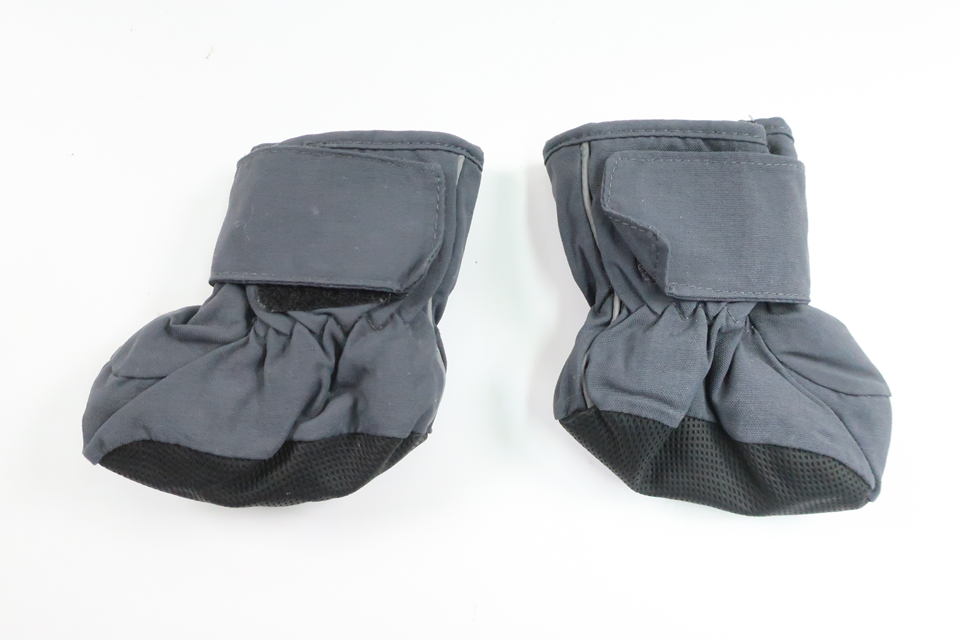 Fleece-lined booties from Unknown - Size 56/62 - Grey