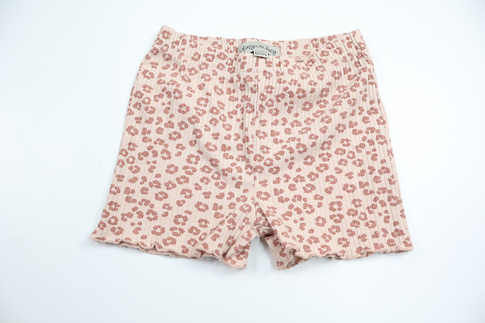 Ribbade leopardmönstrade shorts från Amy & Lucy - Storlek 122/128 - Rosa