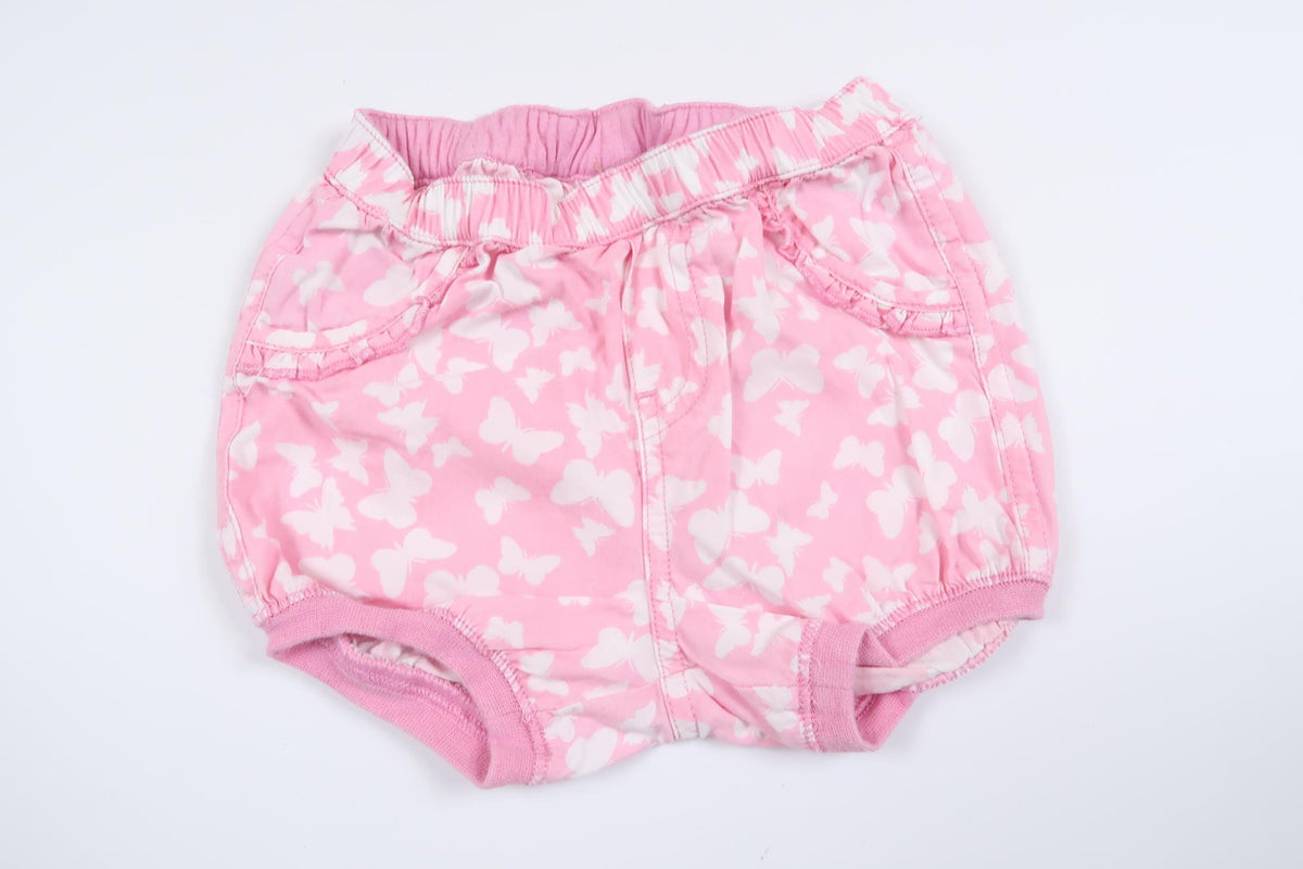 Pink shorts from H&amp;M in size 62