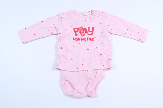 Pink sweater with built-in body from Benetton in size 62/68