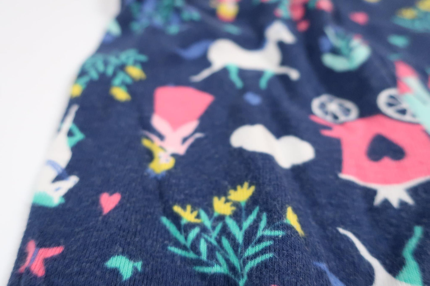 Navy blue two-piece pajamas from Carter's in size 6 M