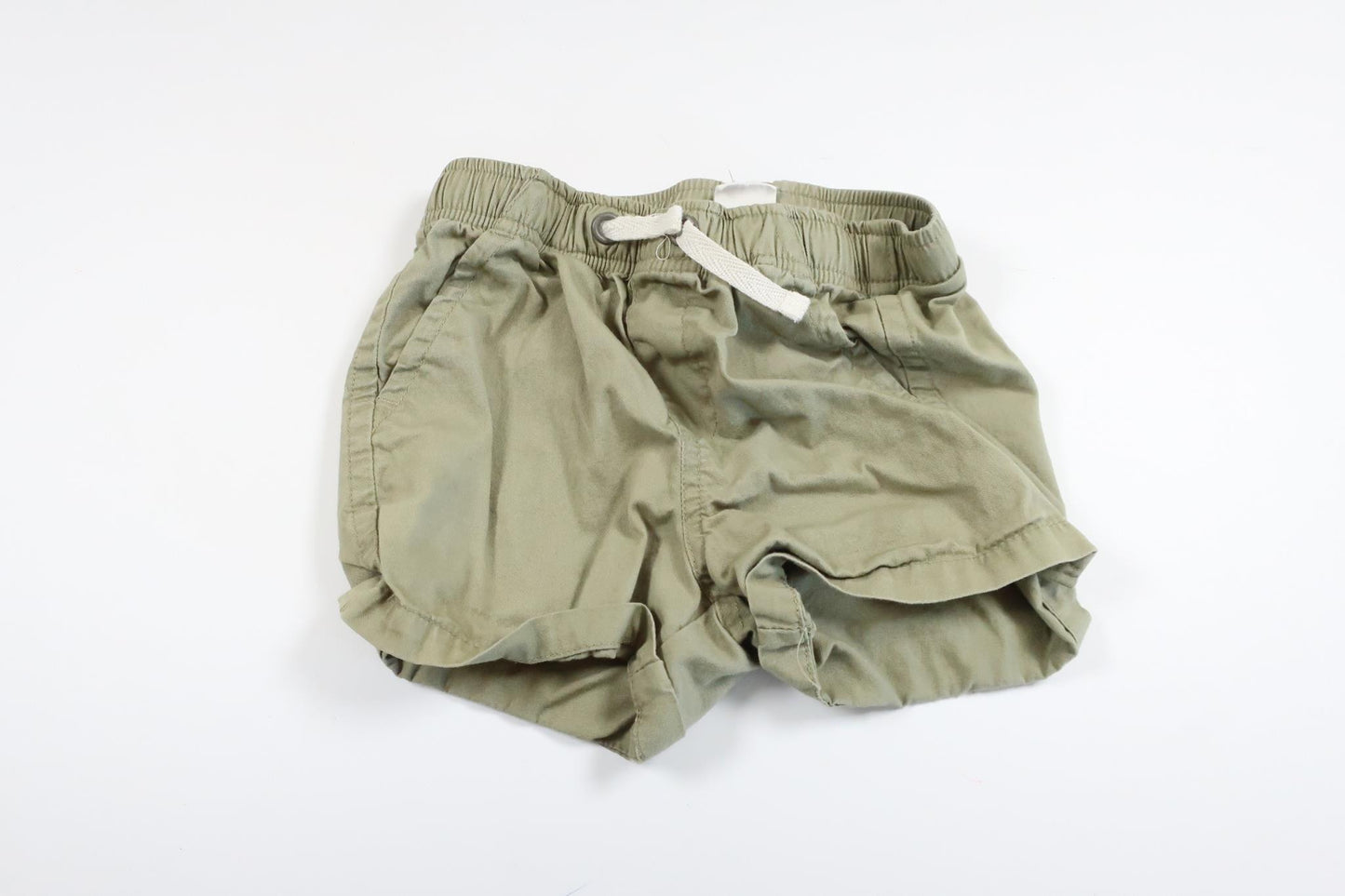 Green shorts from H&M in size 80
