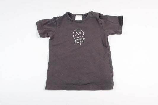 Gray short-sleeved shirt in size 3-6 M