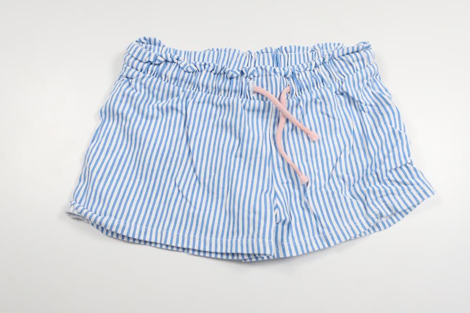 Striped shorts from H&M - Size 104 - Blue