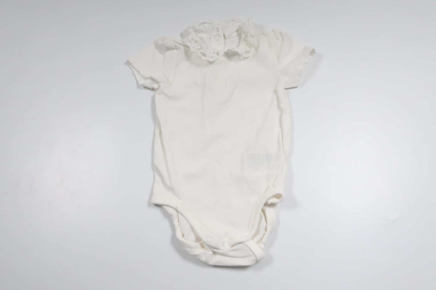 Body with lace collar from H&M - Size 68 - White