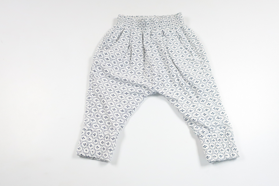 Pants from BEBE - Size 60 - White