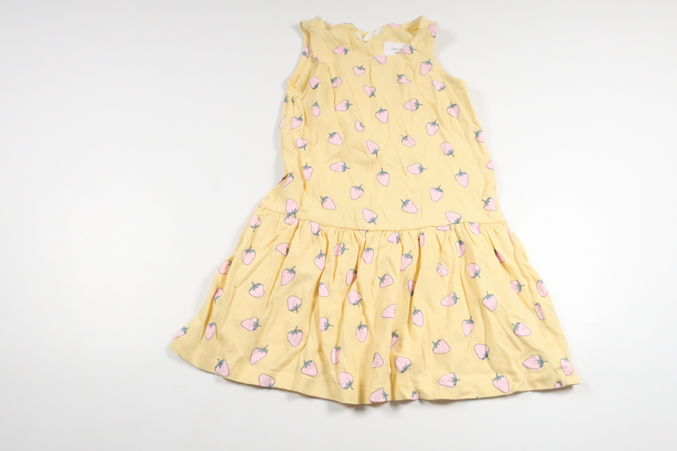 Dress with strawberries from Kappahl - Size 110/116 - Yellow