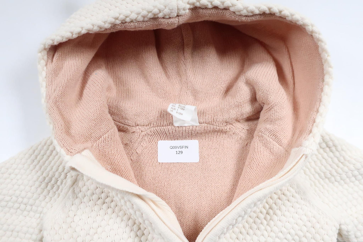Structured knitted hoodie from H&amp;M - Size 80 - Off-white