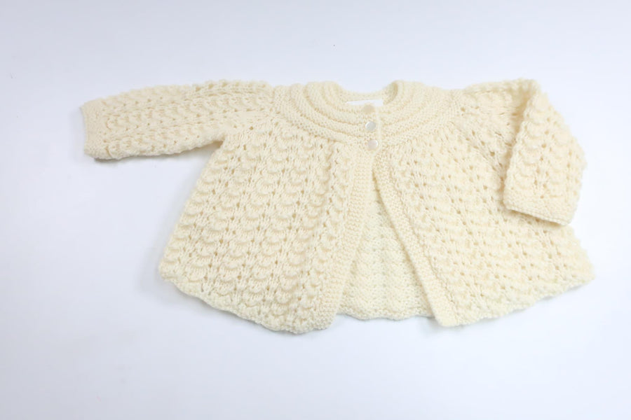 Home-knitted cardigan from Hemstickat - Size 62/68 - Off-white