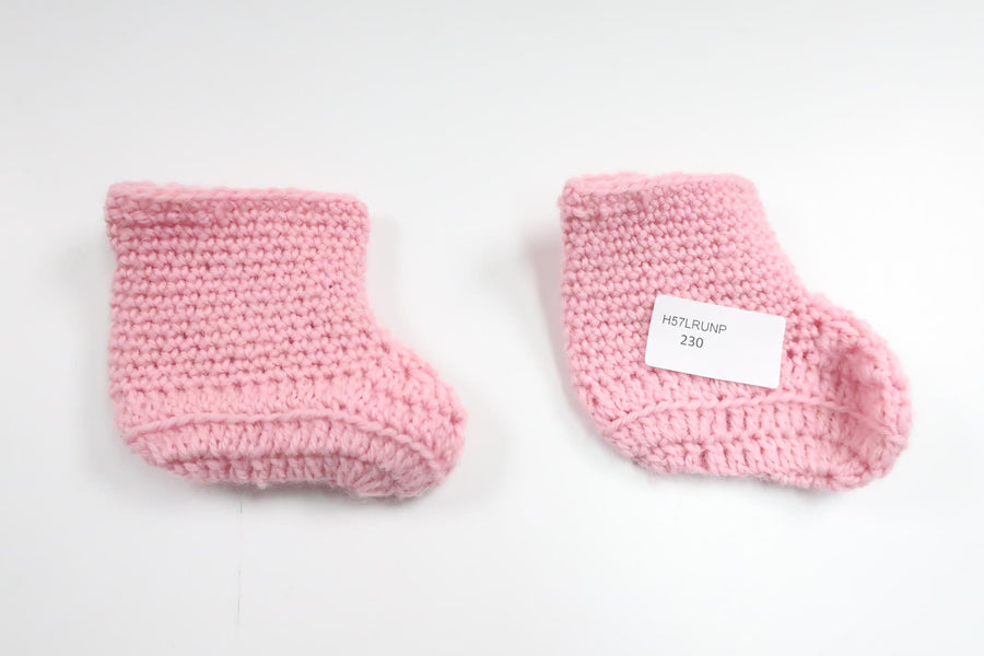 Knitted booties from Hemstickat - Size 56/62 - Pink