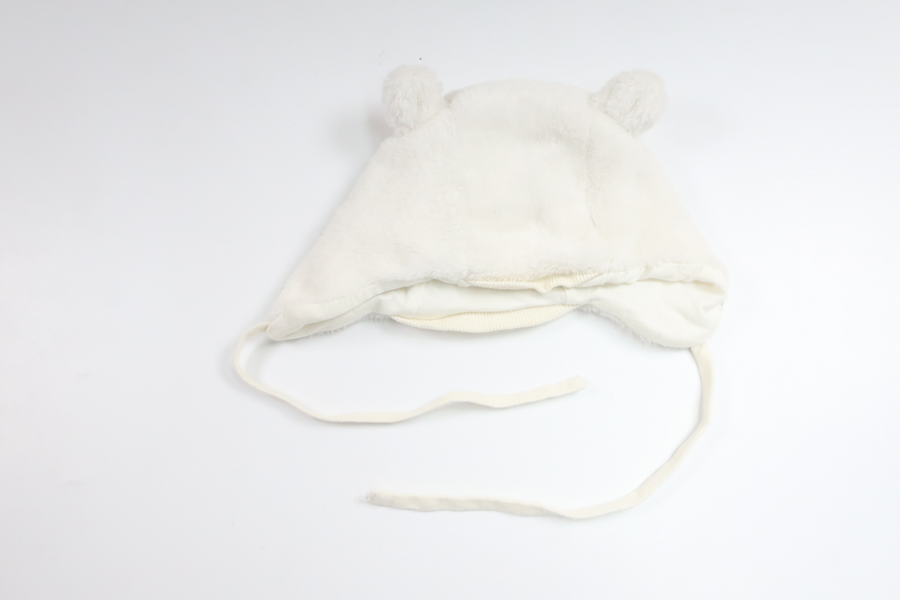 Hat from Åhléns - Size 38/40 - White