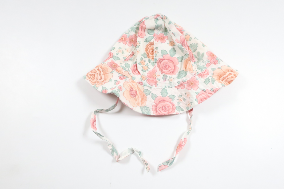 Floral sun hat from H&M - Size 62/68 - Off-white