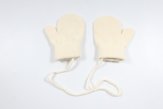 Knitted mittens from Börjesson - Size 92/98 - Off-white