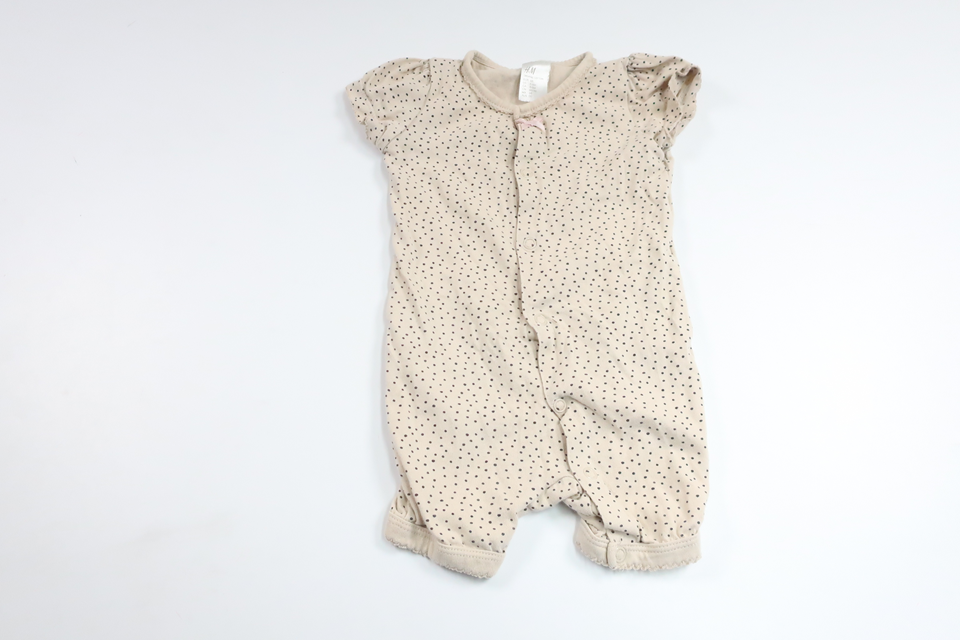 Polka dot pajamas from H&amp;M - Size 68 - Beige