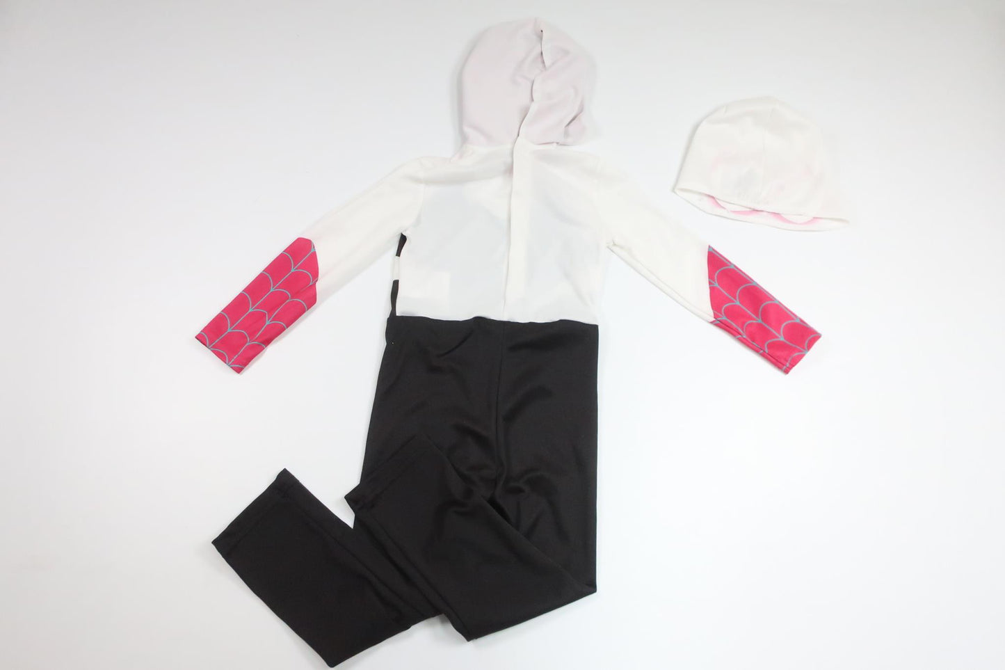 Masked Spiderwoman from H&amp;M - Size 104 - White