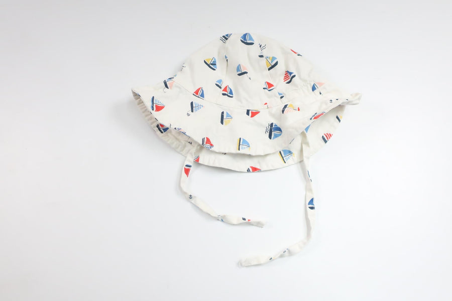 Sun hat from Holly &amp; Whyte - Size 42/44 - White