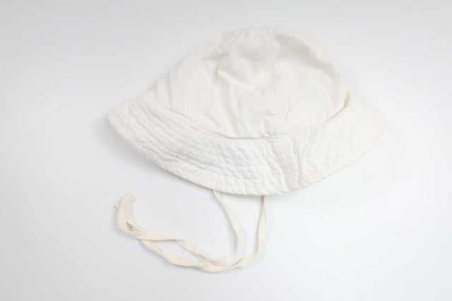 Sun hat from Polarn o. Pyret - Size 42 - White