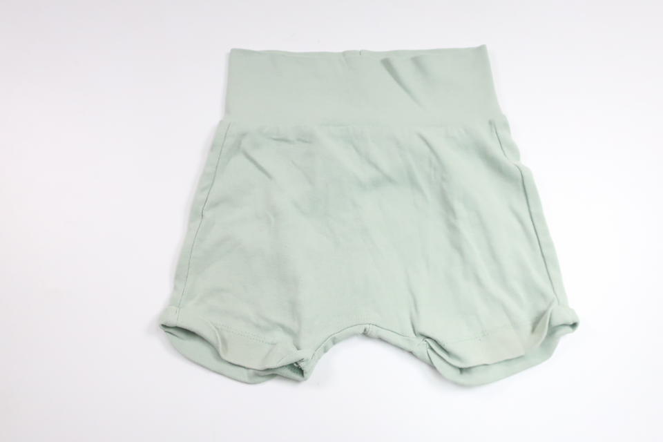 Shorts from H&M - Size 74 - Green