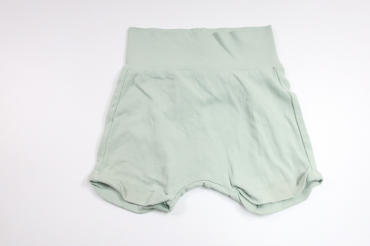 Shorts from H&M - Size 74 - Green