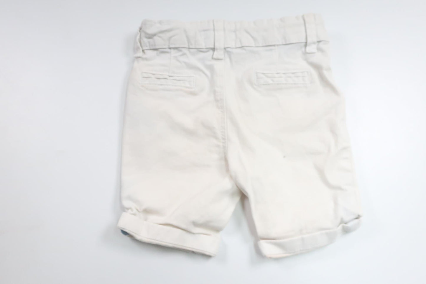 Shorts from Primark - Size 80 - White