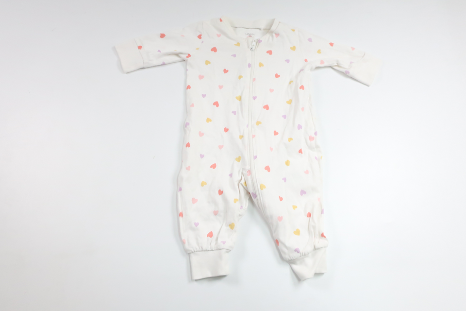 Pyjamas with hearts from Lindex - Size 56 - White