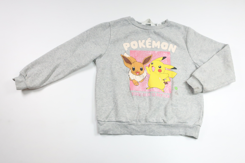 Sweatshirt Pokémon from H&amp;M - Size 122/128 - Grey