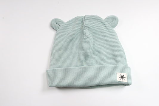 Ribbed hat with ears from Lindex - Size 36/38 - Green