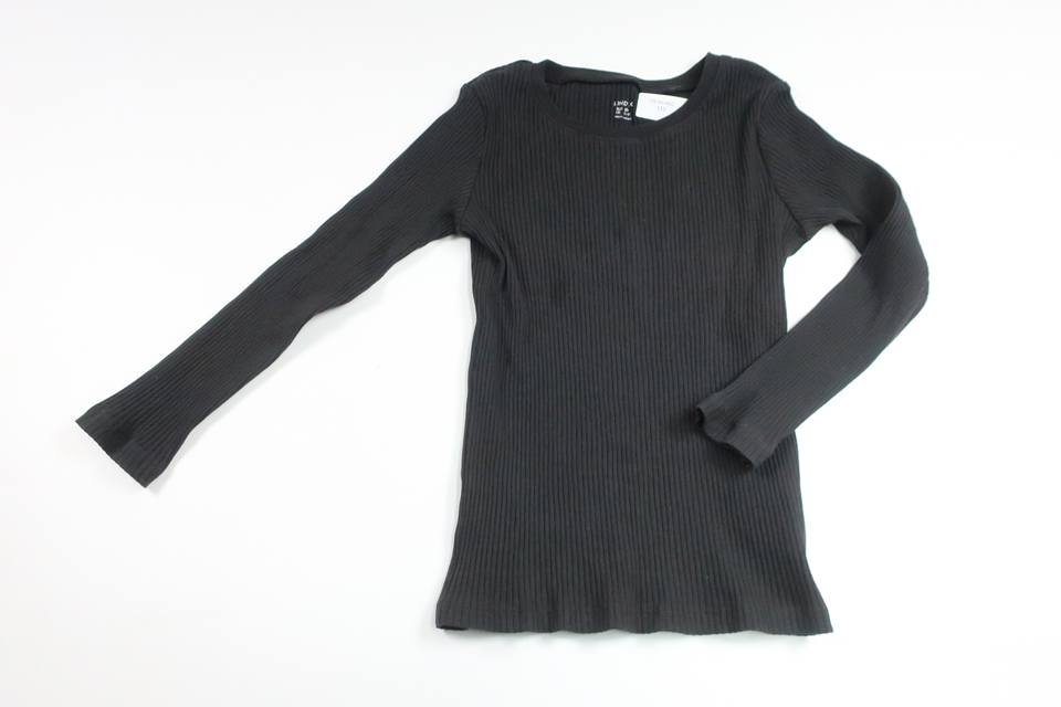 Ribbed sweater from Lindex - Size 104 - Black