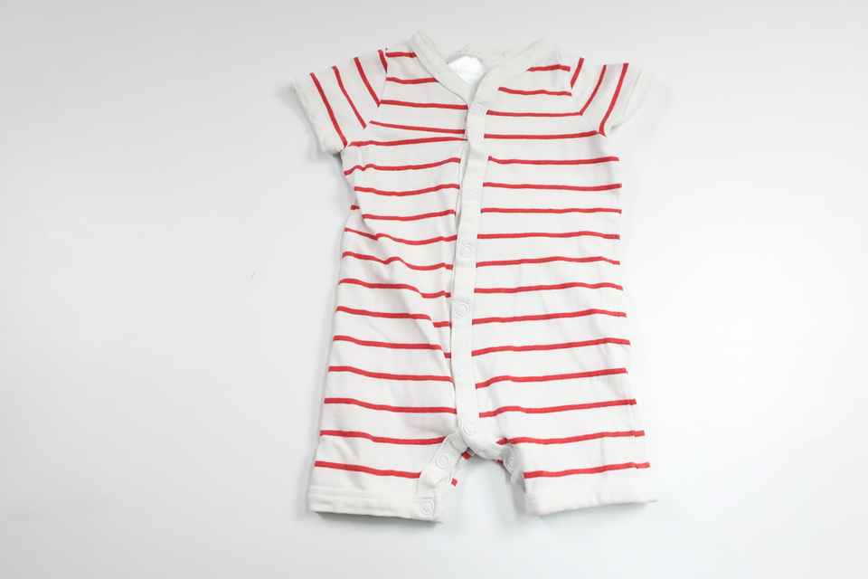 Striped pajamas from Kappahl - Size 50/56 - White