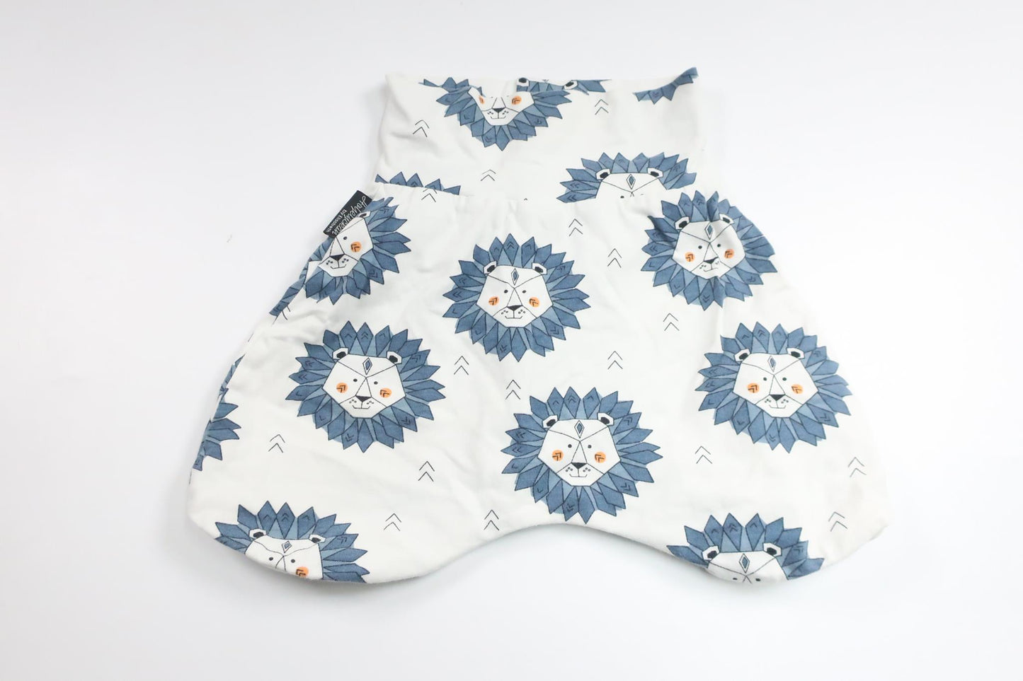 Shorts with lion from Hemsytt - Size 74/80 - White