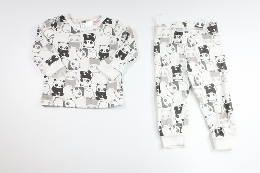 Two-piece pajamas with pandas from H&M - Size 62 - White