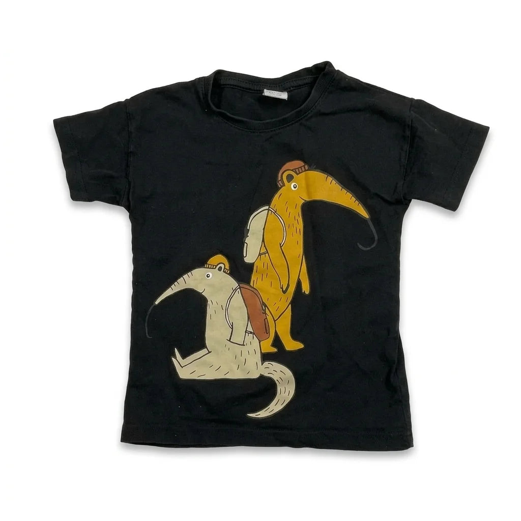 Mönstrad t-shirt från Lindex - Storlek 92 - Svart