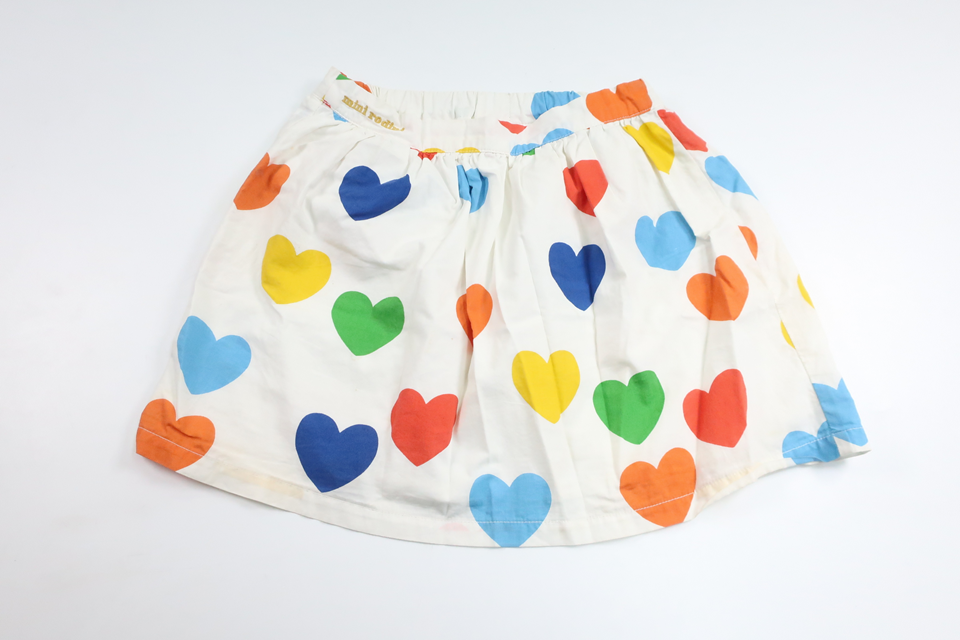 Mini Rodini skirt with hearts - Size 104/110 - White