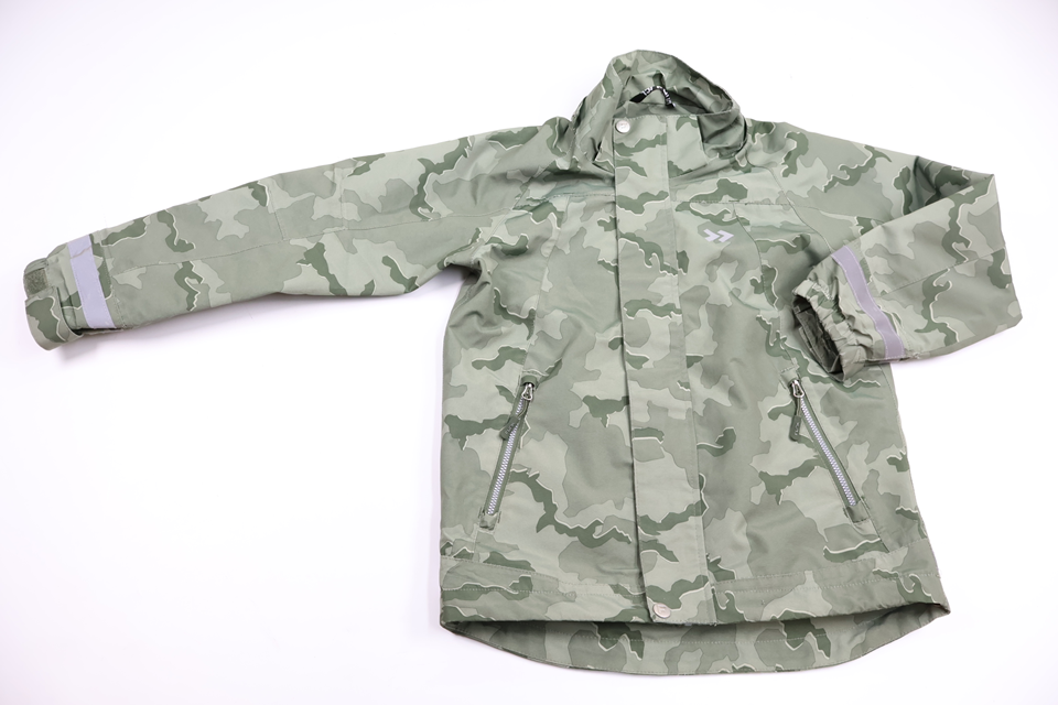 Camouflage shell jacket from Funk - Size 120 - Green