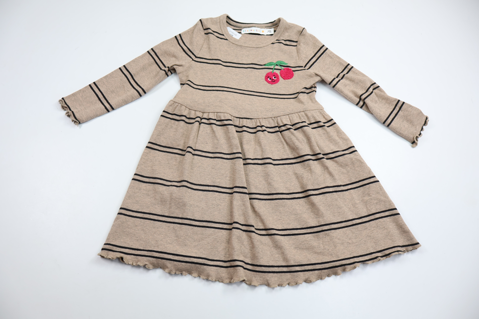Ribbad klänning med körsbär från Minimarket - Storlek 86/92 - Beige