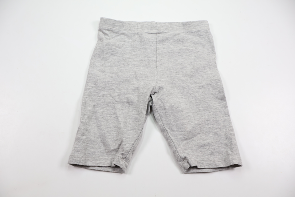 Shorts från H&M - Storlek 116 - Grå