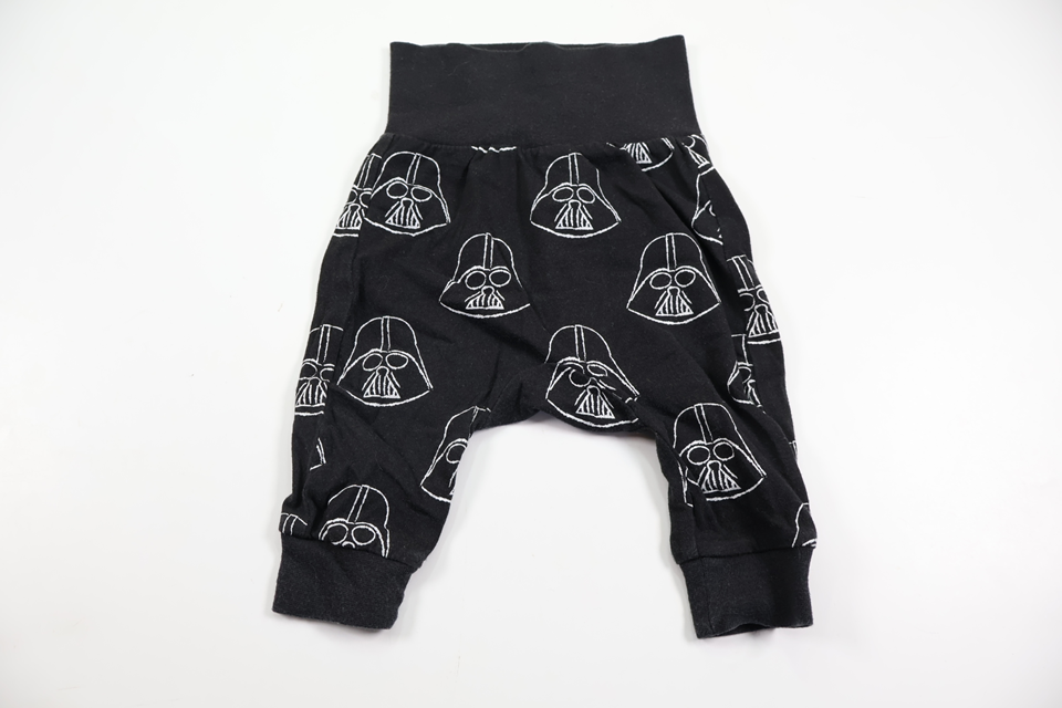 Star Wars trousers from H&M - Size 62 - Black