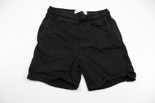 Shorts from Zara - Size 122 - Black
