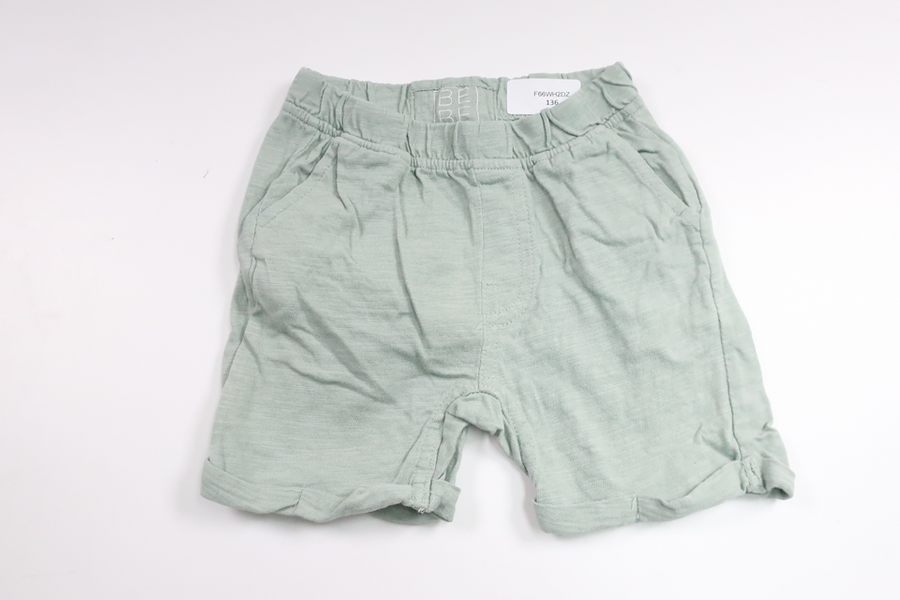Shorts from BEBE - Size 70 - Green