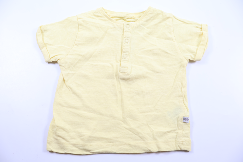 T-shirt from BEBE - Size 70 - Yellow