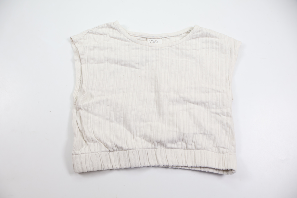 Zara sweater - Size 104/110 - White