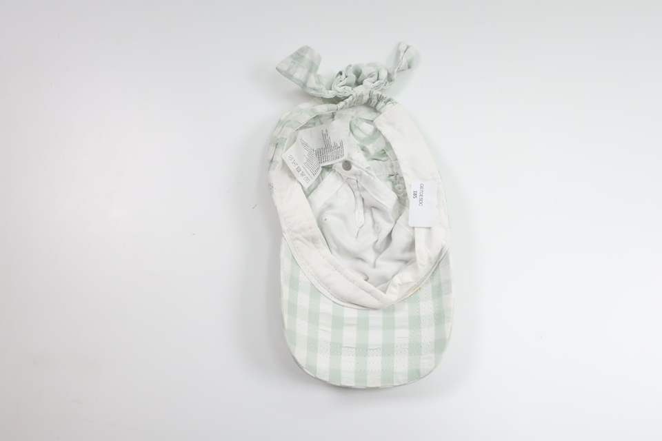 Checkered cap from H&M - Size 104/122 - Green