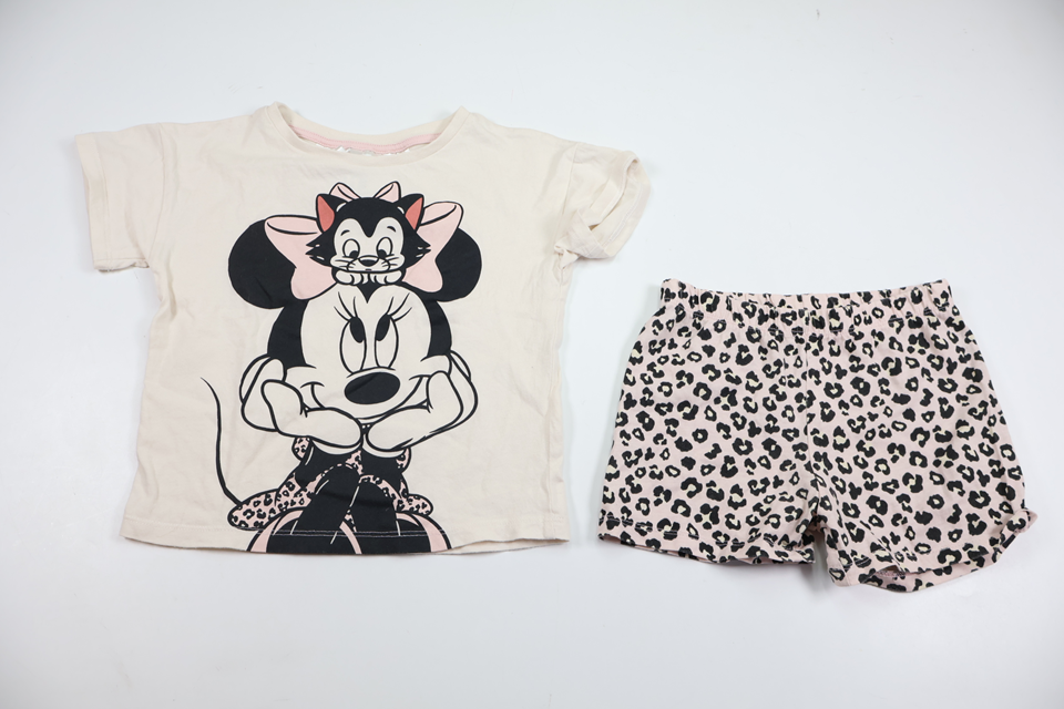 Two-piece Minnie Mouse pajamas from H&M - Size 98/104 - Beige